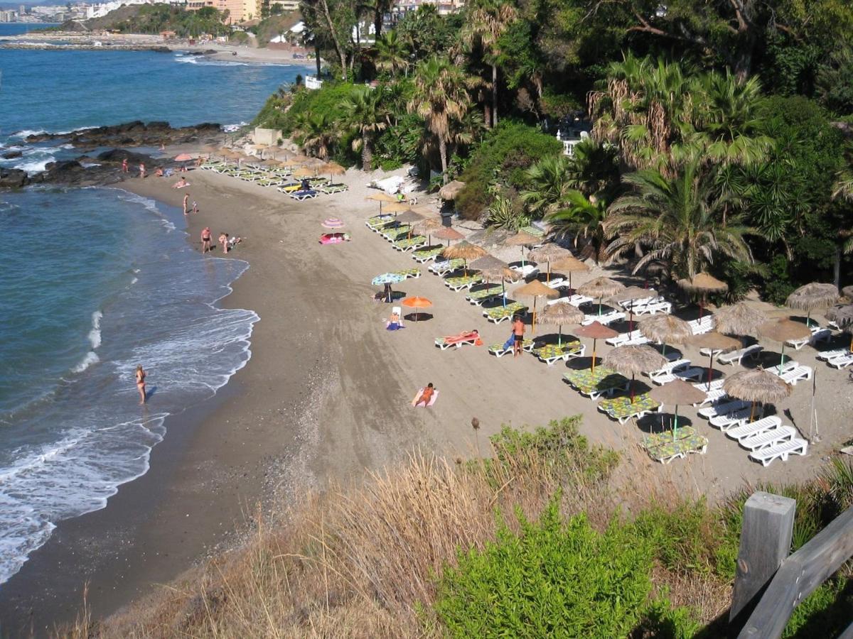 Beachside Villa With Panoramic Sea Views Benalmadena Exterior photo
