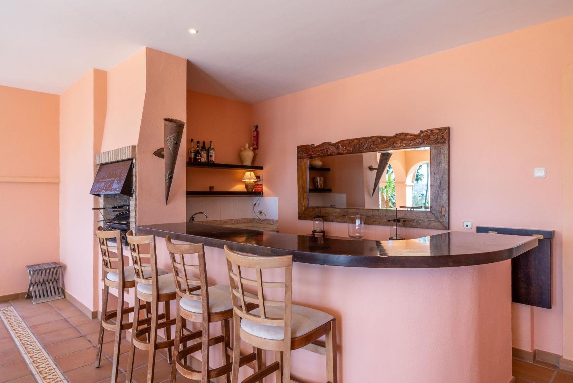 Beachside Villa With Panoramic Sea Views Benalmadena Exterior photo